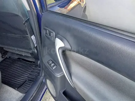 Toyota RAV4 2004 года за 4 900 000 тг. в Алматы – фото 26