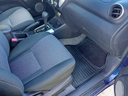 Toyota RAV4 2004 года за 4 900 000 тг. в Алматы – фото 27