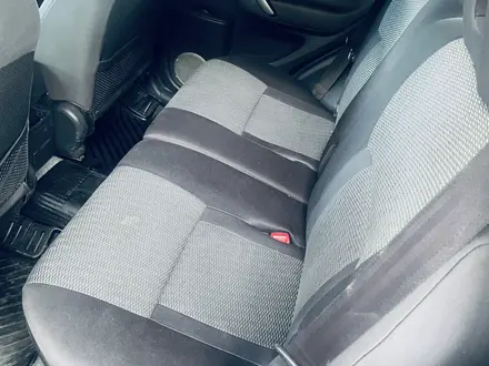 Toyota RAV4 2004 года за 4 900 000 тг. в Алматы – фото 31