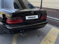 Mercedes-Benz E 320 2001 года за 3 900 000 тг. в Шымкент – фото 8