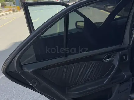 Mercedes-Benz E 320 2001 года за 3 900 000 тг. в Шымкент – фото 11