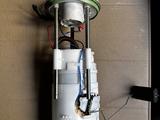 Бензостанция и датчик уровня топлива e70 за 60 000 тг. в Алматы