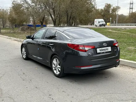 Kia K5 2012 года за 7 700 000 тг. в Алматы – фото 3