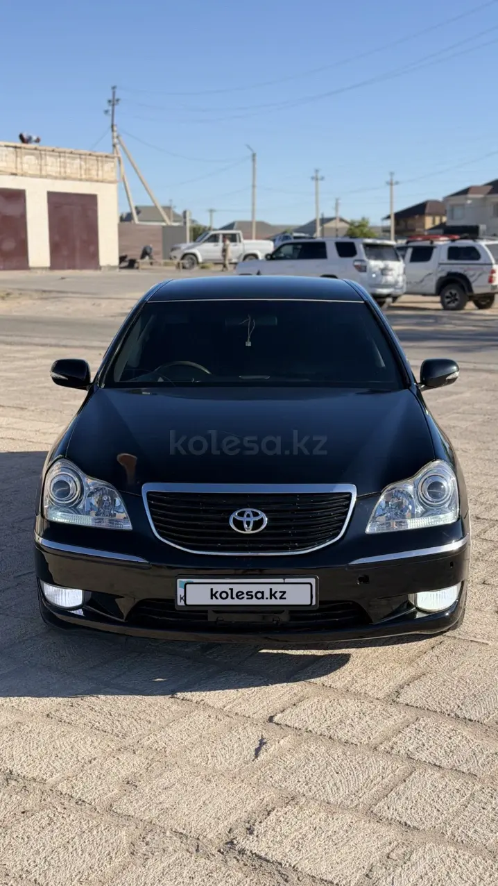 Toyota Crown Majesta, 2006