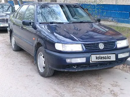 Volkswagen Passat 1994 года за 2 150 000 тг. в Костанай – фото 2