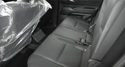 Toyota Land Cruiser Prado Luxe+ 2025 года за 45 390 000 тг. в Атырау – фото 4