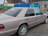 Mercedes-Benz E 220 1994 годаүшін1 800 000 тг. в Караганда – фото 4