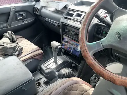 Mitsubishi Pajero, 1995