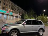 Volkswagen Touareg 2004 года за 4 900 000 тг. в Семей – фото 3