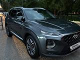 Hyundai Santa Fe 2020 года за 14 500 000 тг. в Алматы – фото 2