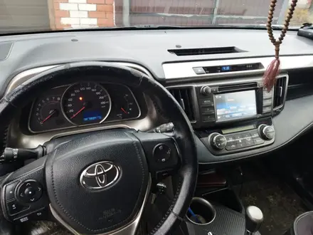 Toyota RAV4 2014 года за 8 800 000 тг. в Уральск – фото 5