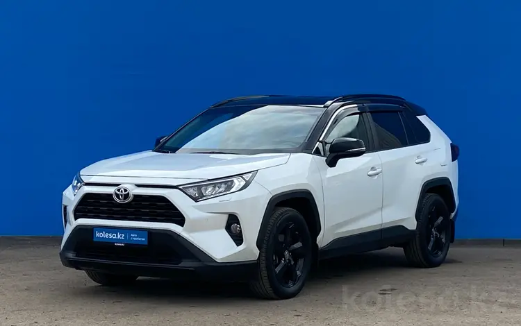 Toyota RAV4 2021 года за 15 600 000 тг. в Алматы