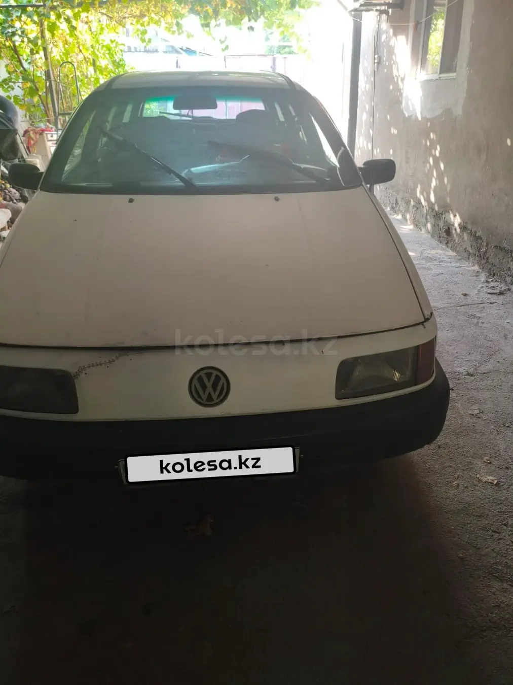 Volkswagen Passat, 1989