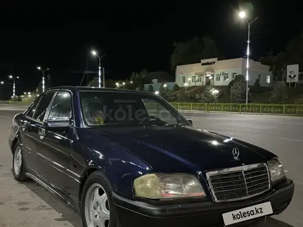 Mercedes-Benz C 200 1994 года за 1 000 000 тг. в Мерке – фото 2