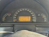 Mercedes-Benz C 240 2000 года за 2 000 000 тг. в Лисаковск – фото 3