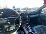 Mercedes-Benz C 240 2000 года за 2 000 000 тг. в Лисаковск – фото 4