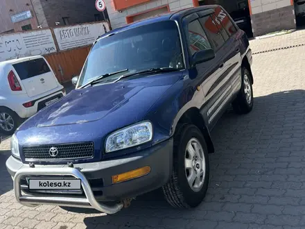 Toyota RAV4 1995 года за 2 900 000 тг. в Астана – фото 3