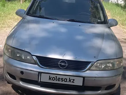 Opel Vectra 1998 года за 1 200 000 тг. в Атакент