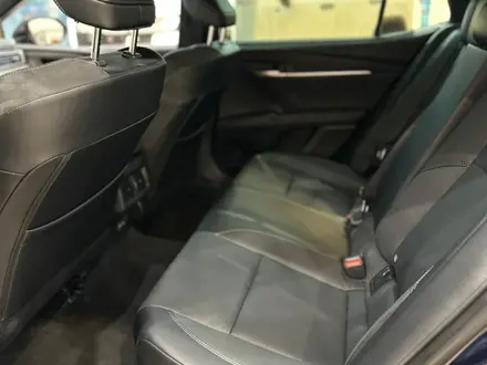 Toyota Camry Luxe 2026 года за 23 190 000 тг. в Алматы – фото 12