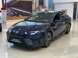 Toyota Camry Luxe 2026 года за 23 190 000 тг. в Алматы