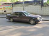 Mercedes-Benz E 230 1991 года за 1 500 000 тг. в Алматы – фото 4