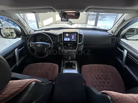 Toyota Land Cruiser 2016 года за 31 000 000 тг. в Астана – фото 8