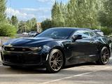 Chevrolet Camaro 2021 года за 33 000 000 тг. в Астана