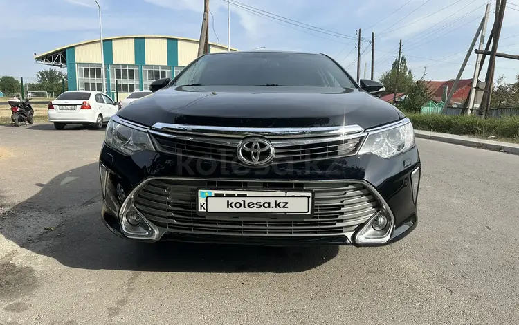 Toyota Camry 2015 годаfor11 000 000 тг. в Алматы