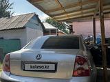 Volkswagen Passat 2002 года за 3 000 000 тг. в Алматы – фото 5