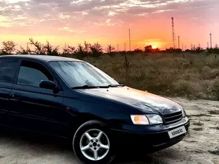 Toyota Carina E