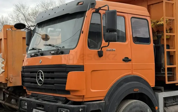 Beiben (North Benz)  F2000 2012 годаүшін13 000 000 тг. в Алматы