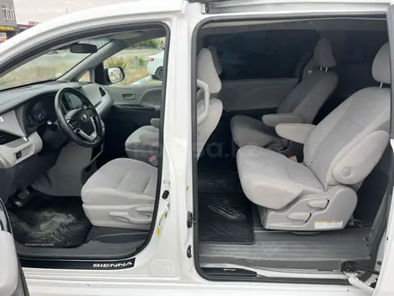 Toyota Sienna 2020 года за 13 800 000 тг. в Алматы – фото 19
