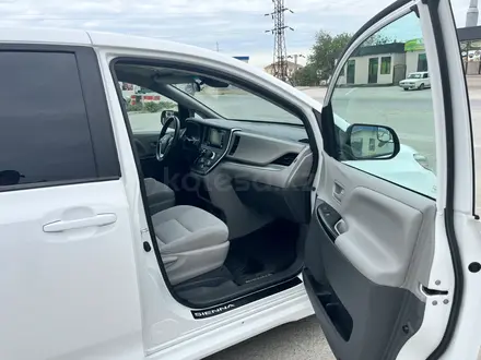 Toyota Sienna 2020 года за 13 800 000 тг. в Алматы – фото 23