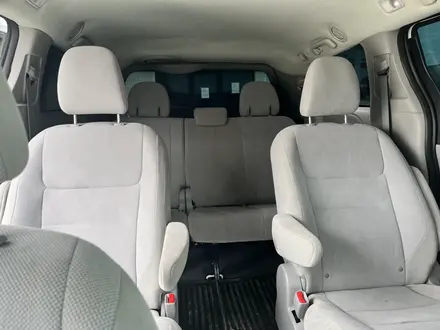Toyota Sienna 2020 года за 13 800 000 тг. в Алматы – фото 26