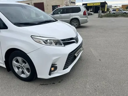 Toyota Sienna 2020 года за 13 800 000 тг. в Алматы – фото 3