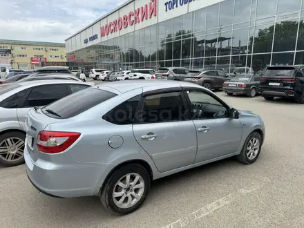 ВАЗ (Lada) Granta 2190 2015 года за 3 100 000 тг. в Уральск – фото 3