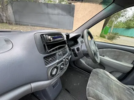 Toyota Raum 1998 года за 1 280 000 тг. в Алматы – фото 12