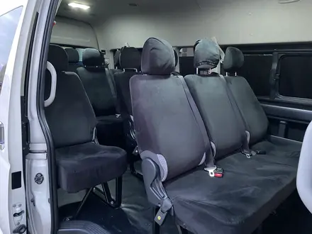 Toyota Hiace 2018 года за 17 000 000 тг. в Атырау – фото 5