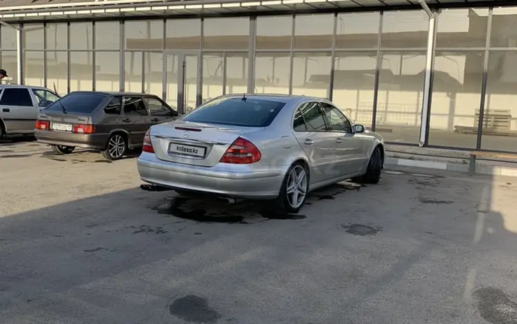 Mercedes-Benz E 500 2004 годаүшін5 500 000 тг. в Шымкент