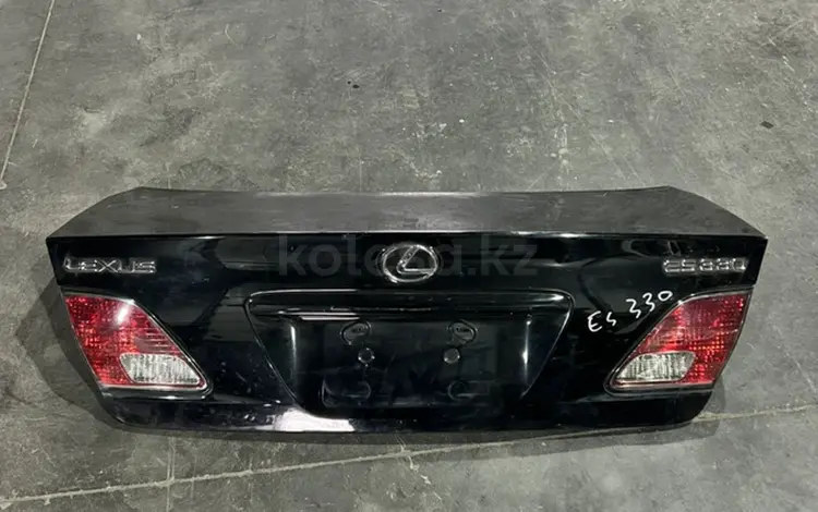Крышка багажника Lexus ES 300 за 50 000 тг. в Алматы