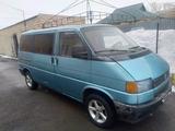 Volkswagen Caravelle 1992 года за 2 350 000 тг. в Караганда