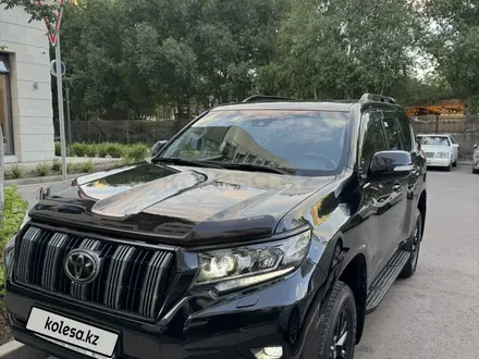 Toyota Land Cruiser Prado 2022 года за 26 500 000 тг. в Астана – фото 2
