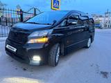 Toyota Vellfire 2010 года за 11 500 000 тг. в Астана – фото 2