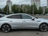 Hyundai Sonata 2023 годаүшін15 250 000 тг. в Астана – фото 3