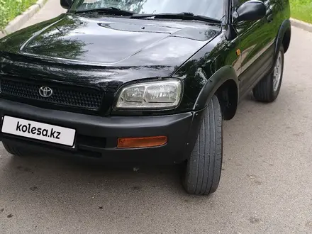 Toyota RAV4 1996 года за 2 900 000 тг. в Алматы – фото 11