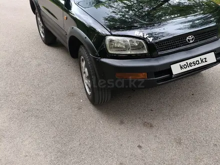 Toyota RAV4 1996 года за 2 900 000 тг. в Алматы – фото 6