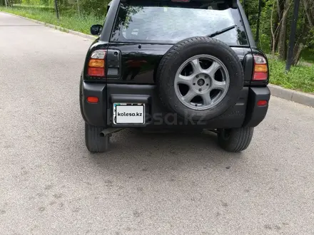 Toyota RAV4 1996 года за 2 900 000 тг. в Алматы – фото 7
