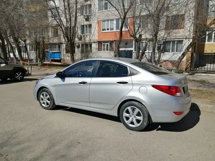 Hyundai Accent 2012 года за 4 500 000 тг. в Актобе – фото 2