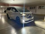 Toyota Vellfire 2018 года за 12 000 000 тг. в Актобе