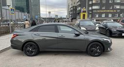 Hyundai Elantra 2023 года за 11 200 000 тг. в Астана – фото 3